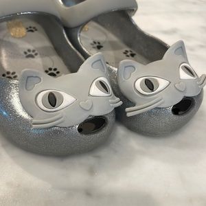 Mini Melissa Shoes • grey cat